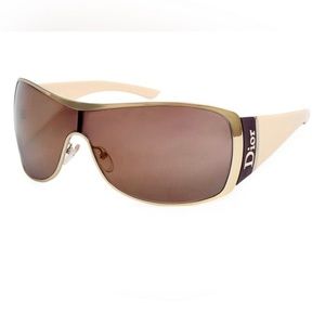 Vintage dior sunglasses. Great condition. Y2K look